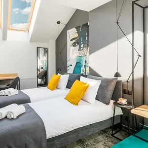 Camera Apartments Appartement